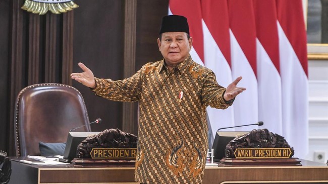 Presiden Prabowo mengingatkan kepada menterinya agar mengurangi secara maksimal aktivitas seremonial nan kurang mempunyai urgensi.