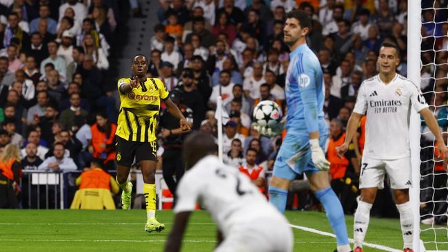 Coutois Mengamuk Usai Madrid Bantai Dortmund 5-2