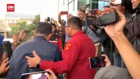 VIDEO: Momen 3 Hakim Pengadil Vonis Bebas Ronald Tannur Ditangkap