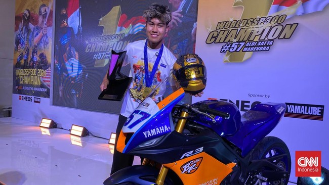 Pembalap Indonesia Aldi Mahendra dipastikan naik kelas ke World Supersport 600 dalam Kejuaraan Dunia Superbike 2025 setelah merebut gelar juara dunia WSSP 300.