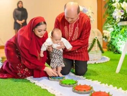 Tradisi Tedak Siten, Ritual Turun Tanah Penuh Makna dalam Budaya Jawa