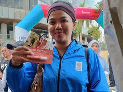 Hilangkan Bau Mulut, Veska Bagi-bagi 200 Mouth Spray di BFF 2024