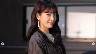 Park Shin Hye Dilirik Bintangi Drama Korea Baru 'Chair Time'