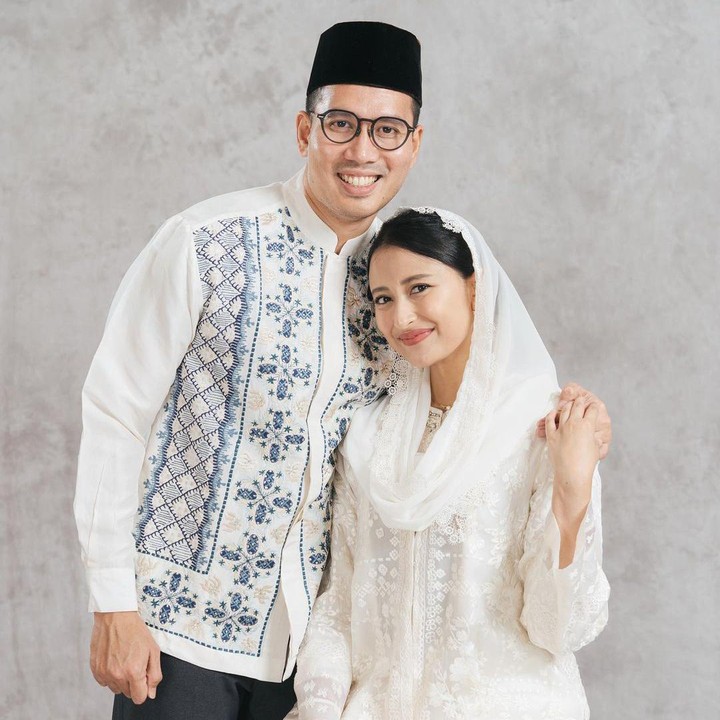<p>Dyah Roro merupakan putri dari politikus Satya Widya Yudha. Ia diketahui telah menikah dengan Aditya Yoga Nugraha pada September 2022, Bunda. (Foto: Instagram @dyahroroestiwp)</p>