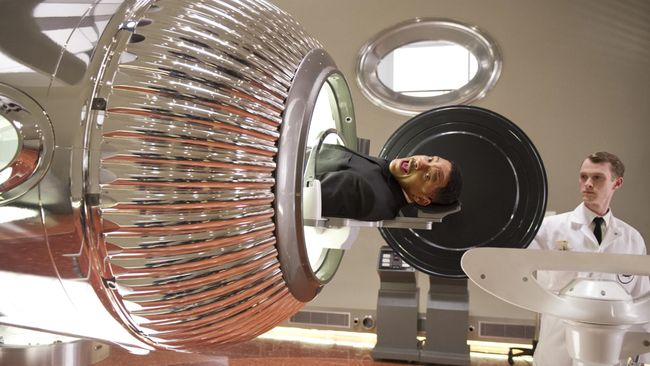 Jadwal Bioskop Trans TV hari ini (20 November) Men in Black 3. Berikut sinopsis Men in Black 3 dibintangi Will Smith dan Tommy Lee Jones.