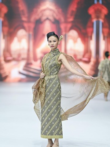 img-title Potret Tenun Kekinian Persembahan Cita Tenun Indonesia di Jakarta Fashion Week 2025