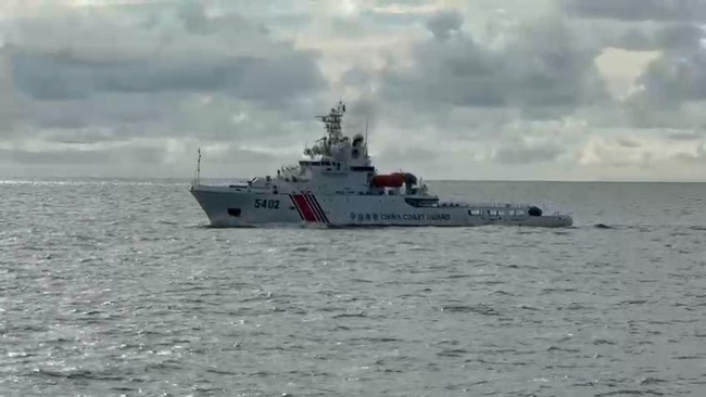 Sudah 3 kali kapal coast guard China masuk ke wilayah RI dalam sepekan ini.