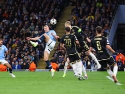 Gol Akrobatik Haaland