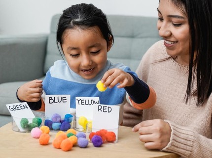 170 Nama-nama Warna dalam Bahasa Inggris dan Artinya
