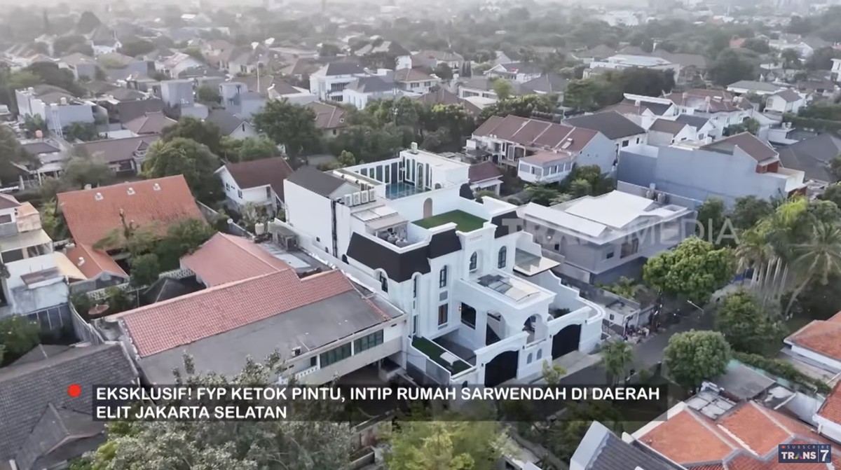 Rumah Mewah Sarwendah