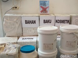 BPOM Makassar Sita 16 Galon Bahan Baku Skincare Ilegal