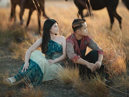 5 Potret Prewed Anthony Sinisuka Ginting & Mitzi di Sumba, Tuai Pujian Tampilkan Keindahan Indonesia