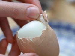 5 Makanan Ini Sebaiknya Tak Dipanaskan dengan Microwave
