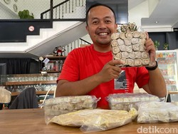 Kisah Sukses Yanuar, Juragan Dimsum Bandung Beromzet Miliaran