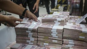 Penyidik Kejagung Bingung Temukan Rp21 M di Mobil Istri Rudi Suparmono