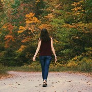 3 Rekomendasi Tempat 'Tenang' untuk Lakukan Silent Walking di Jakarta