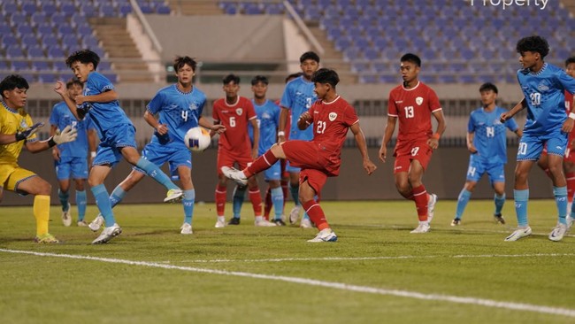 Timnas Indonesia U-17 berada dalam posisi terdesak pada klasemen sementara runner up terbaik Kualifikasi Piala Asia U-17 2025.