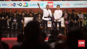 Slide Dharma-Kun Berlepotan Typo: Kesalteraan hingga Ekonti Air