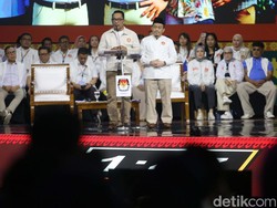RK Ingin Bangun Rusun di Atas Pasar Tanah Abang untuk Gen Z