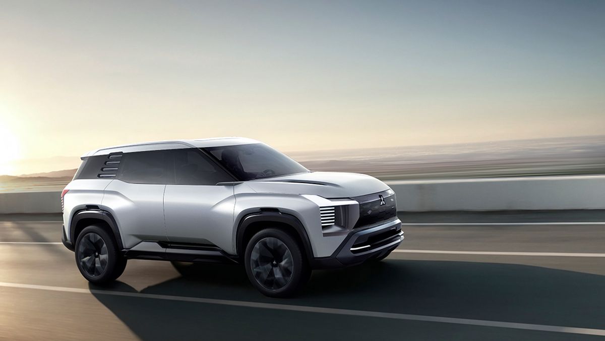 Mitsubishi 'Xforce 7 Penumpang' Rilis Tahun Ini, All-New Xpander 2026
