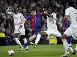 Real Madrid Dibantai Barcelona 0-4 di Santiago Bernabeu