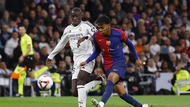 Wonderkid Barcelona Lamine Yamal meniru selebrasi Cristiano Ronaldo saat menang telak 4-0 atas Real Madrid dalam laga El Clasico.