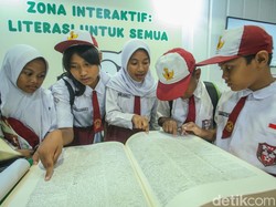 Kebut Regulasi Sekolah Gratis di Jakarta, DPRD: Selesai Akhir Januari 2025
