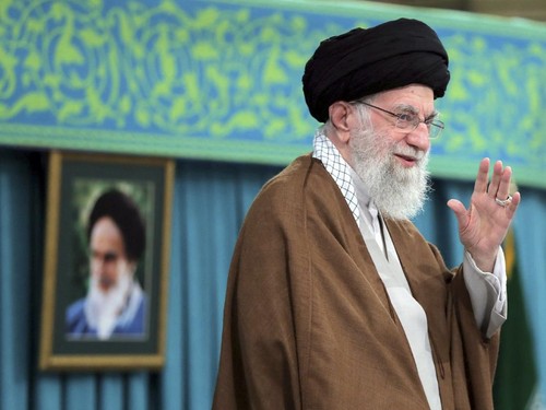 Khamenei Muncul di Publik Perdana Sejak Iran-Israel Perang