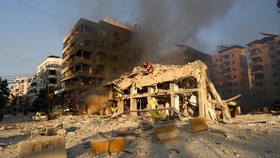 Israel Serang Selatan Beirut Usai Perintahkan Evakuasi