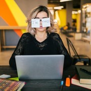 Apakah WFH Sepenuhnya Baik untuk Kesehatan Mental dan Produktivitas? Ini Kata Para Ahli...