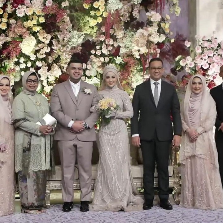 <p>Acara tersebut disiarkan secara langsung melalui kanal YouTube Fadil. Momen tersebut tentunya menyita perhatian publik lantaran dihadiri oleh sejumlah rekan artis. (Foto: YouTube Fadil Jaidi)</p>