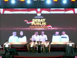 3 Paslon Pilbup Muratara Sampaikan Visi-Misi di Debat Perdana