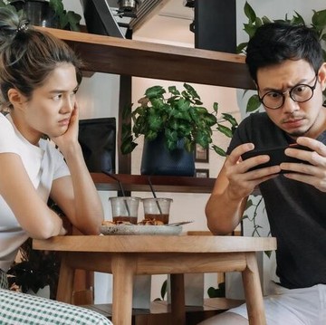 7 Tanda Kamu Telah Salah Memilih Pasangan di Awal Hubungan