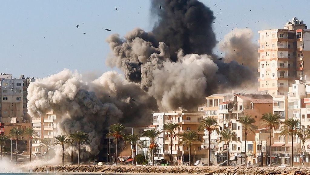 Israel Tetap Gempur Lebanon di Tengah Gencatan Senjata Iran-AS