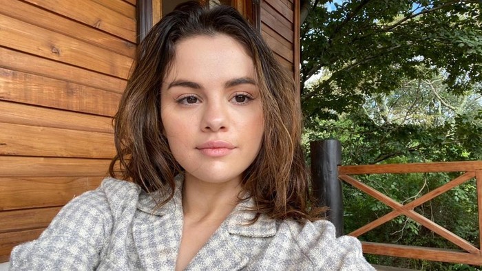 img-title Praktis & Stylish, 5 Ide Potongan Rambut untuk Kamu yang Punya Jadwal Padat