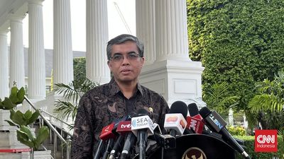 Menaker Soal UMP 2026: Masih Dikaji, Biasanya Keluar November