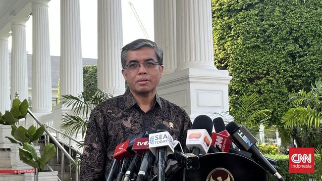 Bocoran Menaker soal UMP 2025: Kata Kuncinya Tingkatkan Penghasilan