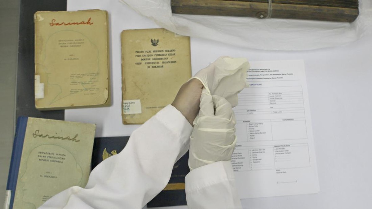 FOTO: Merawat Manuskrip Gagasan Peninggalan Bung Karno