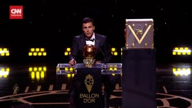 VIDEO: Rodri Sebut Messi dan Ronaldo di Pidato Ballon d'Or 2024