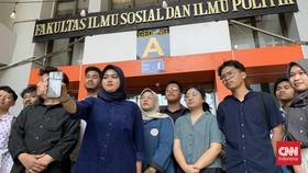 BEM FISIP Unair Sentil Rektor soal Kritik Tak Boleh Bawa Nama Kampus
