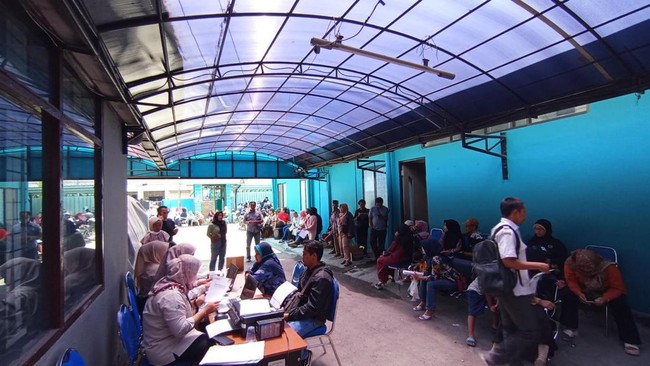 Perumdam Tirta Pandalungan Jember meluncurkan dua program hadiah umrah bagi pelanggan baru & diskon untuk biaya sambungan baru dan pemasangan kembali.