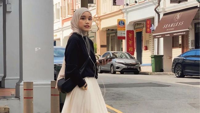 Get The Look: Inspirasi Outfit Minimalis ala Pamela Agatha, Nyaman untuk Sehari-hari!