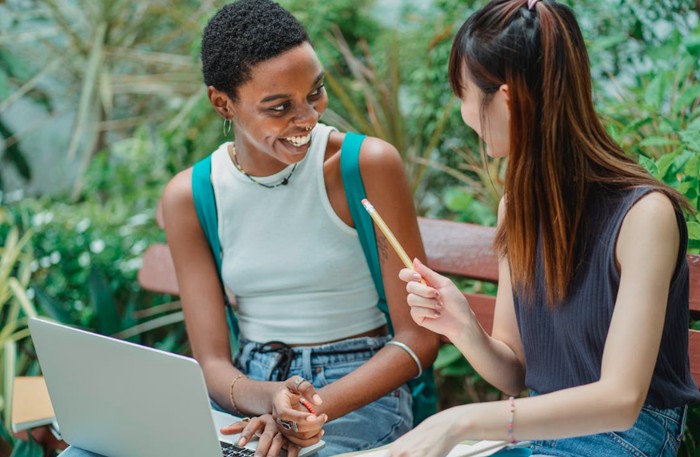 Komunikasi/Foto: pexels.com/Zen Chung