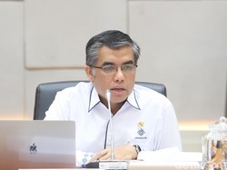 Menaker Minta Upah Minimum Sektoral Lebih Tinggi dari UMP