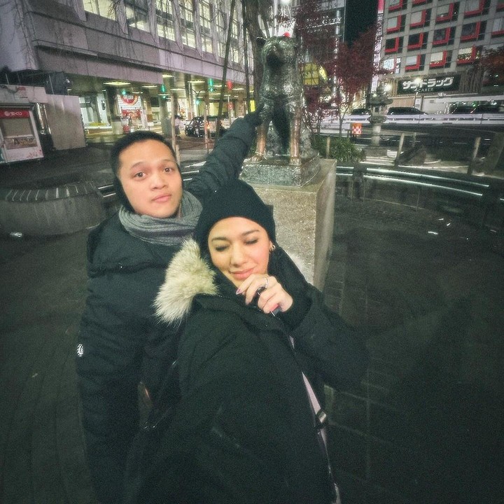 <p>Foto lain yang diunggah putri Lydia Kandou ini adalah saat <em>traveling</em> bareng sang kekasih. Beberapa waktu lalu, Naysilla dan Arfito memang sempat menghabiskan waktu bersama di Jepang. (Foto: Instagram @naymirdad)</p>