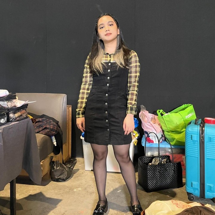 <p>Belum lama ini, Rachel memutuskan untuk melanjutkan pendidikannya di jenjang S2. Diketahui, Rachel mendapatkan beasisa di University of Amsterdam jurusan Entertainment Communication. (Foto: Instagram: @auroramanda95)</p>
