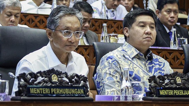 Pak Prabowo Benar, PU Tak Efisien Menggunakan Anggaran Menteri Pekerjaan Umum (PU) Dody Hanggodo mengakui pengelolaan anggaran di kementeriannya tidak efisien.