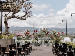 Intimate Wedding Kekinian dengan Pemandangan Indah dari Rooftop