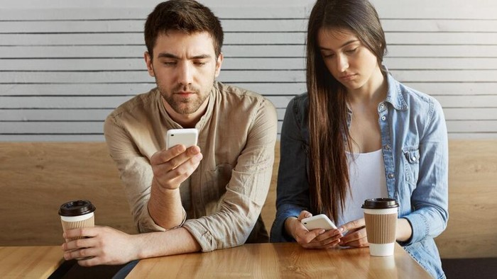 Ilustrasi pasangan/Foto: freepik.com/cookie_studio