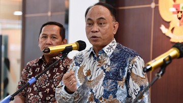 Menkop Budi Arie Ungkap Sebab RI Kebanjiran Susu Impor